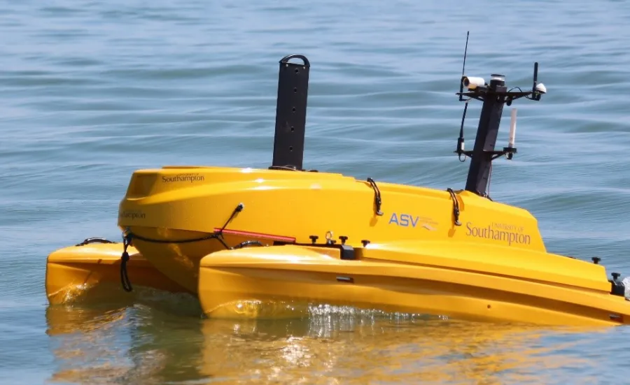 BioCam 3D seafloor imaging system deployed from the Autosub 600