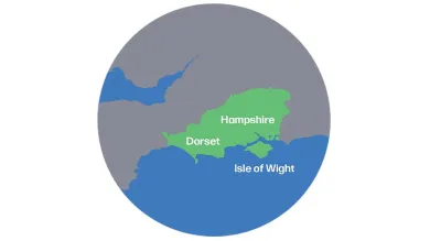 Geography of the regions Clean Air South focuses on, it includes Hampshire, Dorset and the Isle of Wight. These areas are highlighted in green with the rest of the landmass in grey. The water areas are blue.