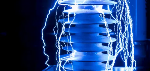 Testing insulator breakdown