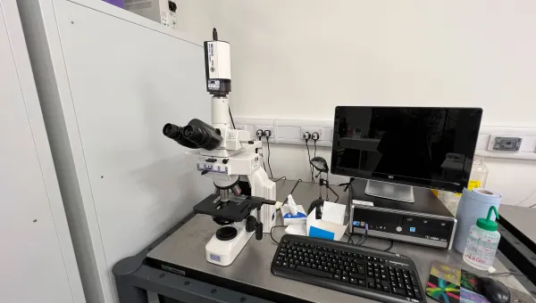 Nikon E400 Histology system