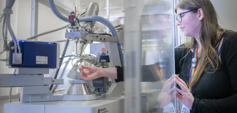 A member of the National Crystallography Service team centres a sample on one of our state-of-the-art single crystal X-ray diffractometers.