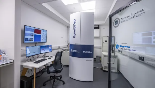 Electron diffraction facility