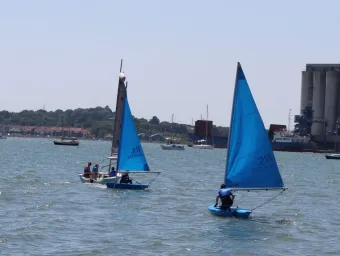 3 dinghies on the river Itchen