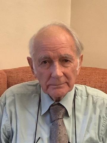 Emeritus Professor Robert Walker