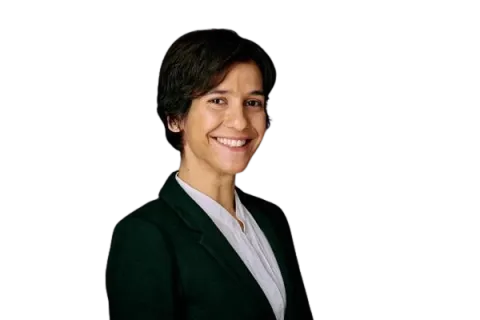 Head and shoulders photo of Dr Mariana Borges