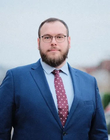 Mr Ara Khodavirdi