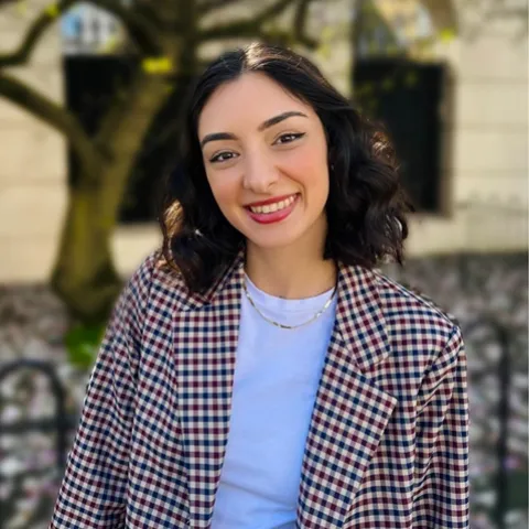 Mrs Jennifer Tarabay