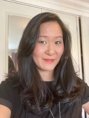 Miss Anna Song