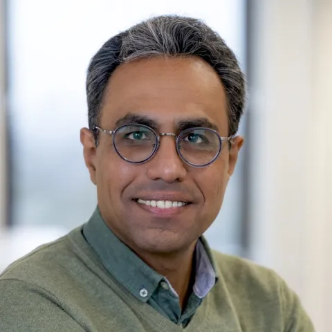 Doctor Vahid Yazdanpanah