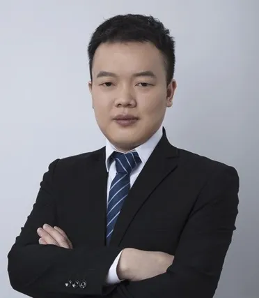 Xuefeng Yang