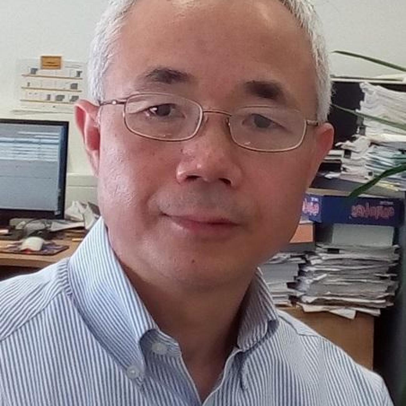 Professor Lie-Liang Yang