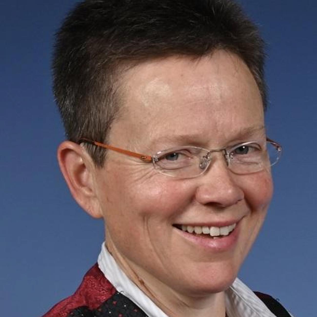Professor Tracey Newman