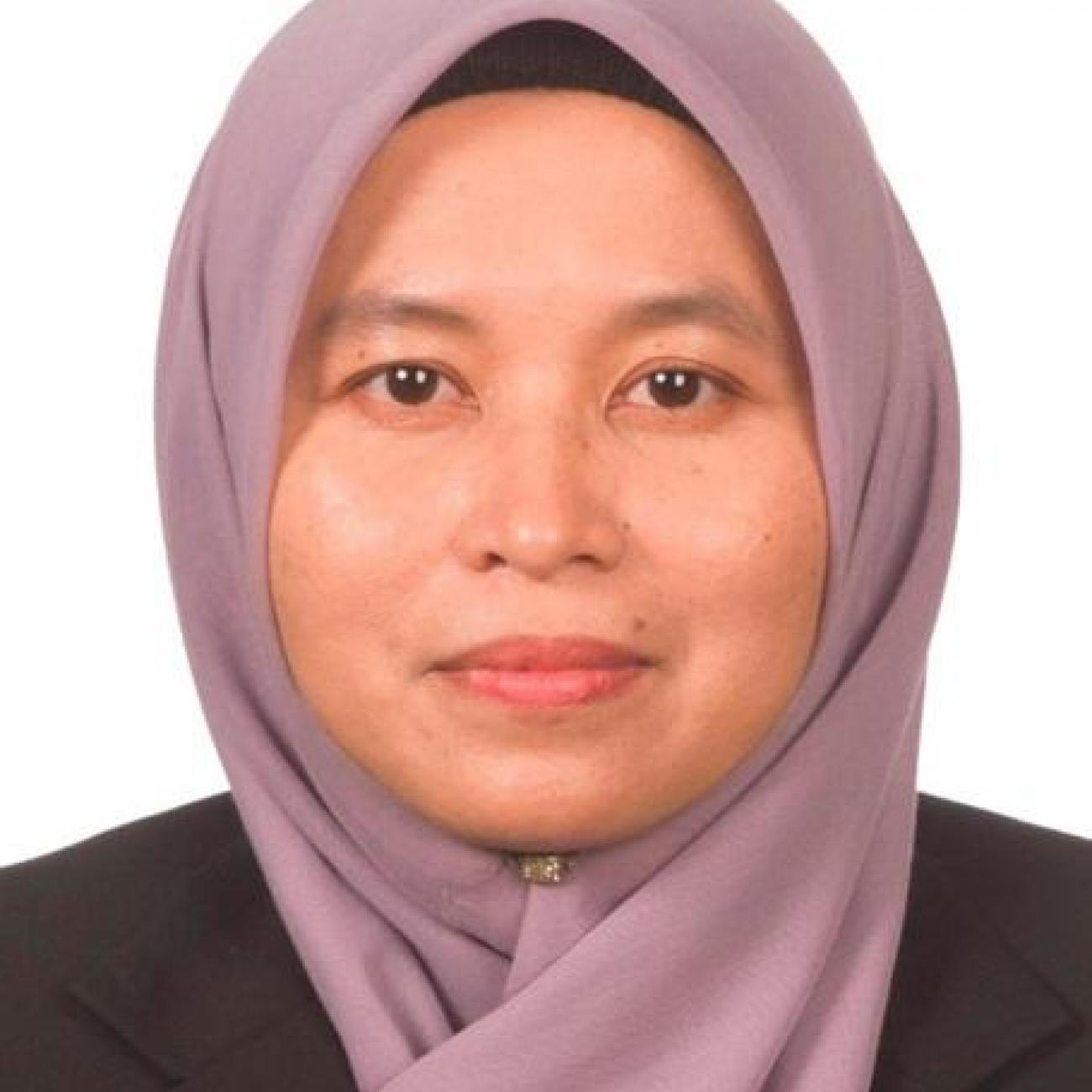 Mrs Siti Noriza Kamel