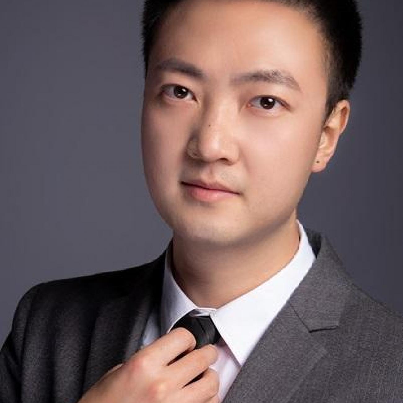 Mr Yucheng Zhang