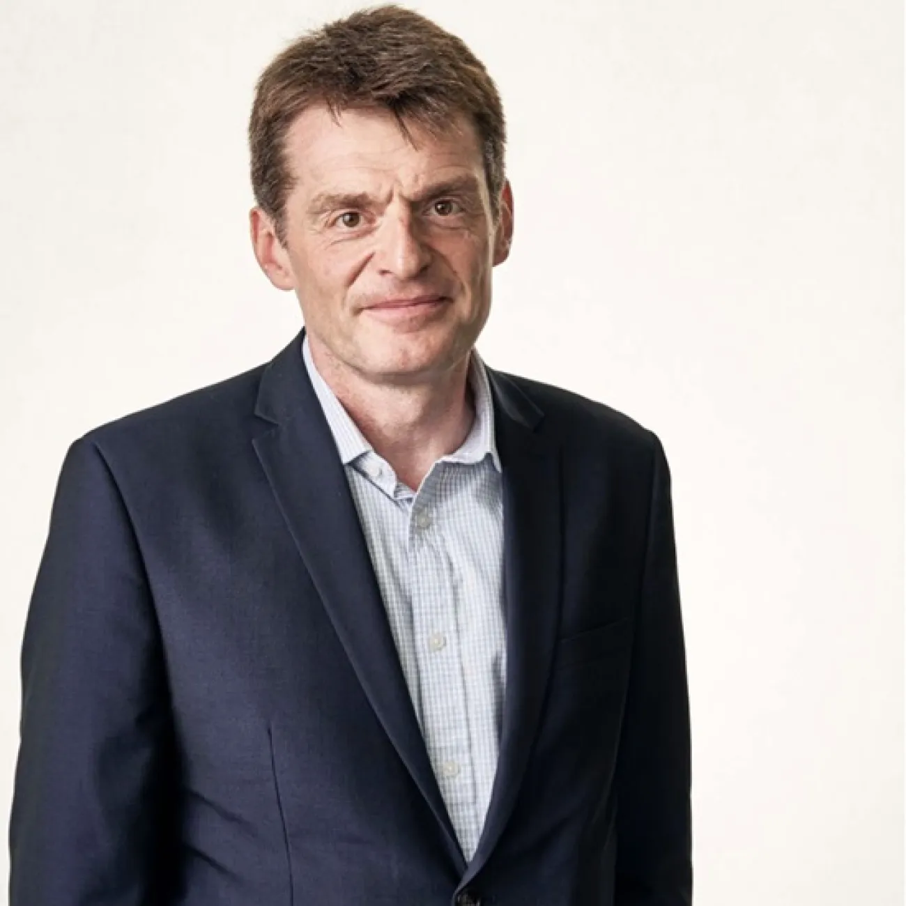 Mr Graeme Purdy