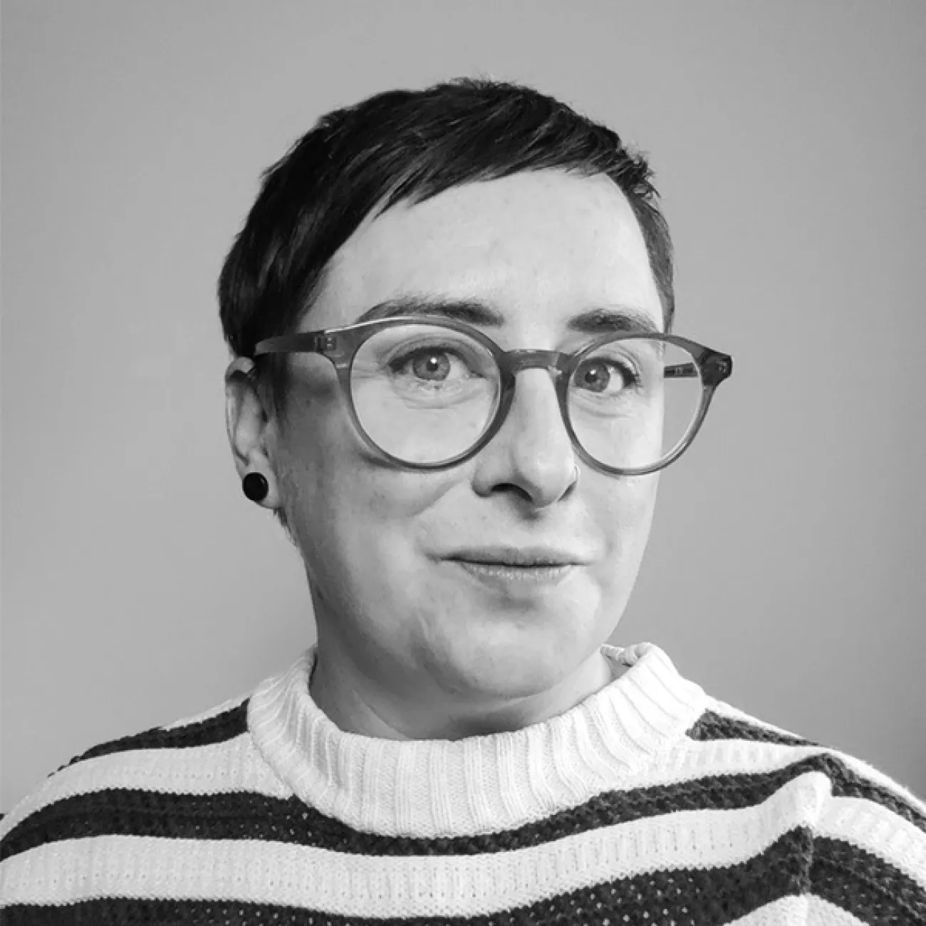 Ms Louise Hallman