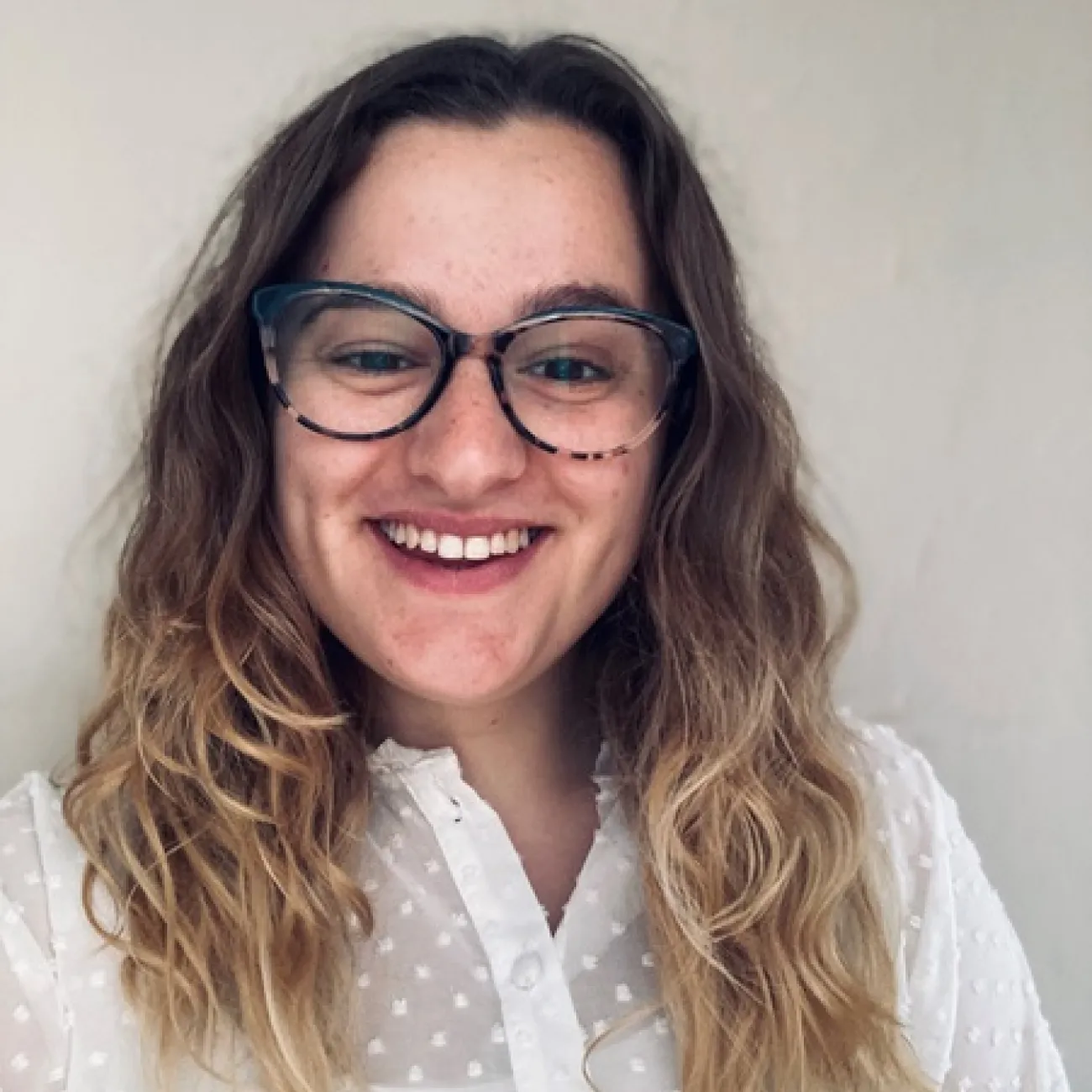 Ms Lucy Hartland-Grant