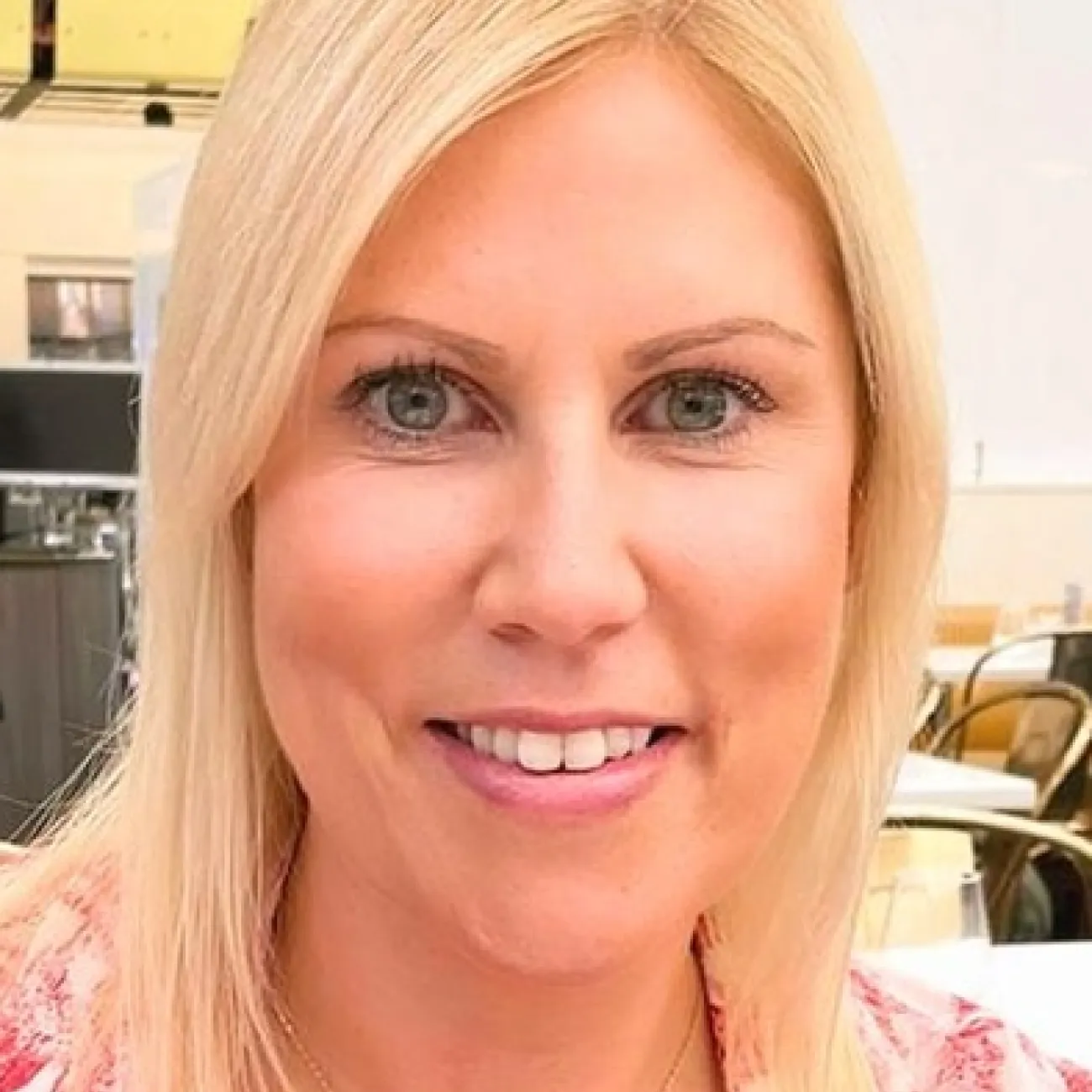 Miss Stacey Bauck
