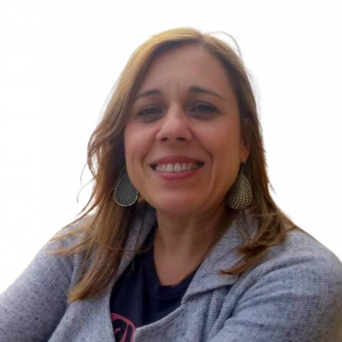 Cutout head and shoulders picture of Professor Laura Dominguez